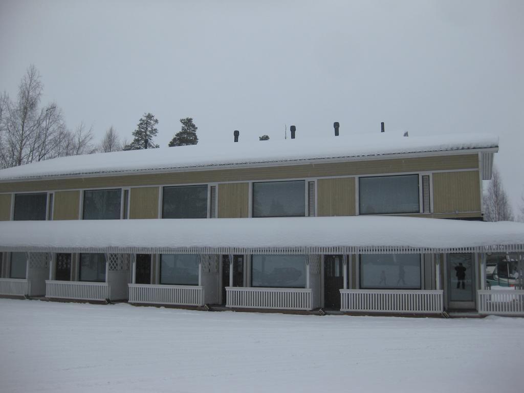 Aemmaen Hotelli Suomussalmi Exterior photo